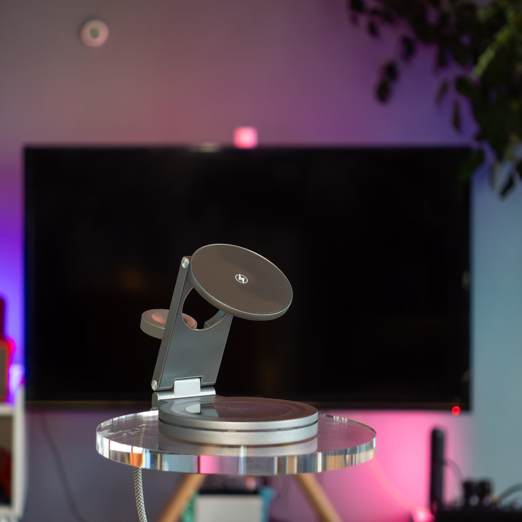 Foldable Magnetic Wireless Charger